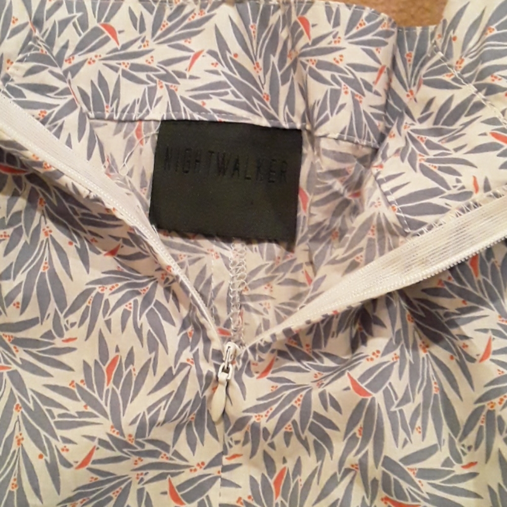 Romper - Picture 3 of 4